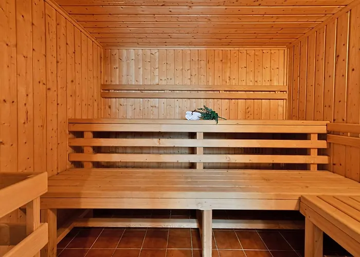 Orlík Nyaraló Klučenice